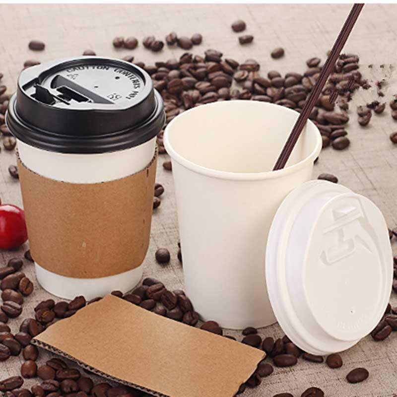 Copa di carta di caffè cù u tapa