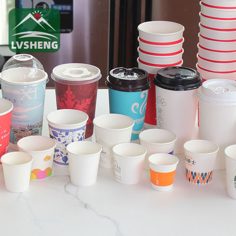 Cups di carta cumpostabile