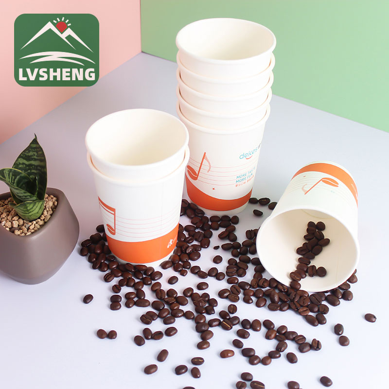 Tazze di caffè unicu grasi
